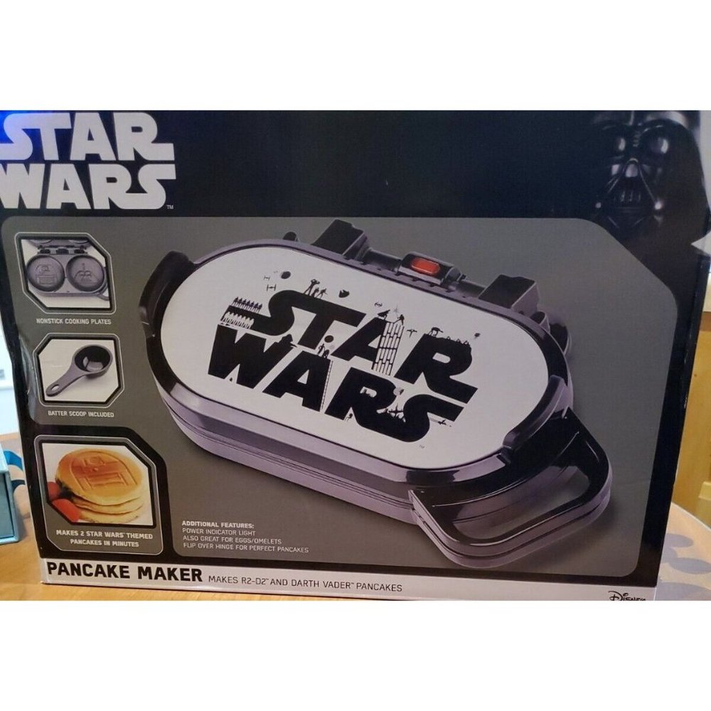 Disney Star Wars R2-D2 & Darth Vader Electronic Kitchen Pancake Waffle Maker